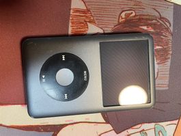 Apple iPod Classic 160GB Gen6 schwarz gebraucht mit Kratzern