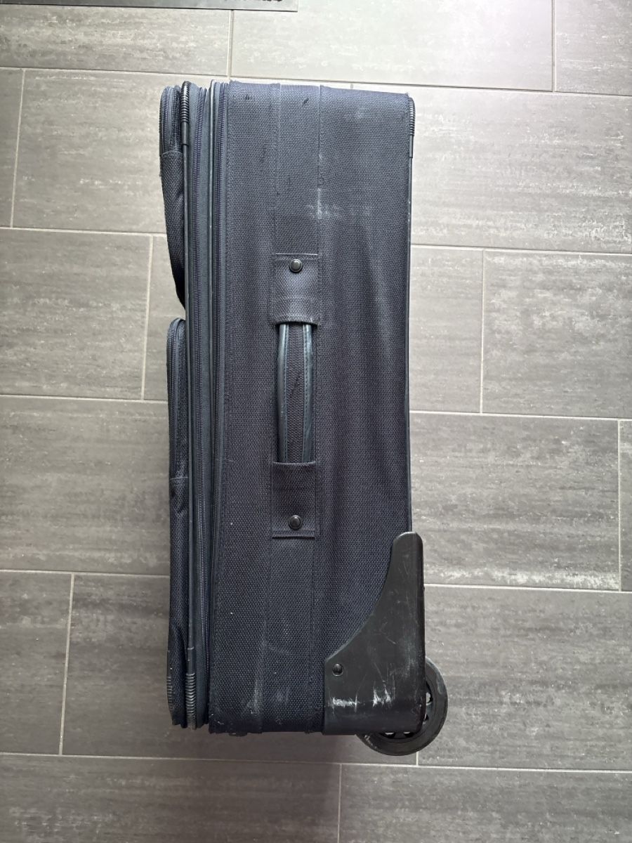 Valises de voyage: Reisekoffer Titan 70x45x25cm – D'occasion à Remigen par Avanti 3