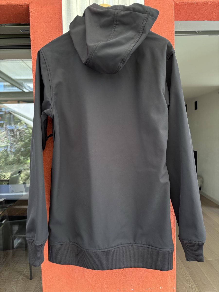Skis: Dope Winterjacke Damen – Gebraucht aus Jona von yan_sg85 1