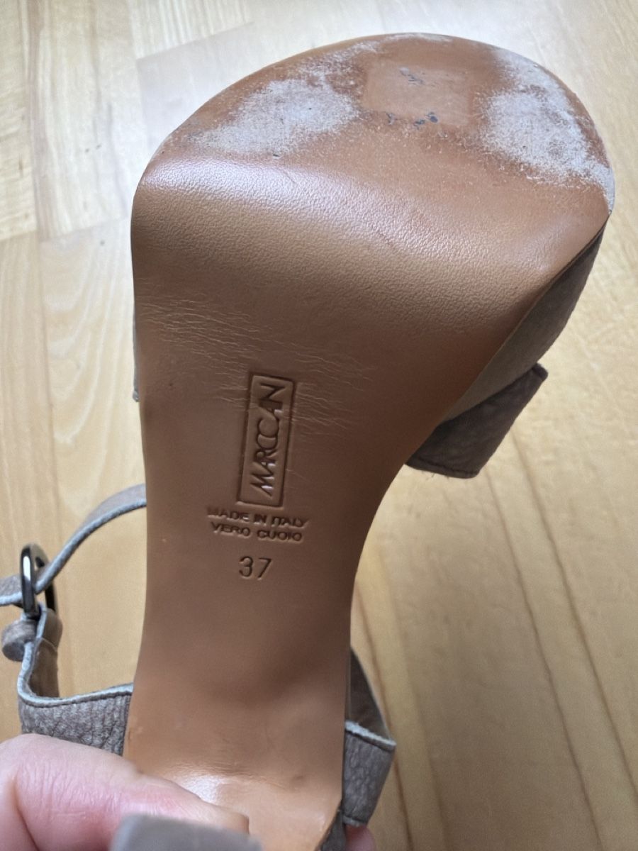 Marc Cain Scarpe da donna: Marc Cain Gr.37 Sandalen – Usato da Oberrohrdorf venduto da Mariann79 4