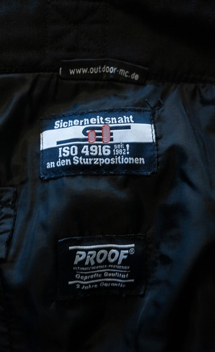 Pantaloni: Motorradhose mit Knieprotectoren. Schwarz. Gr. M – Usato da Tuggen venduto da smilesmile 2