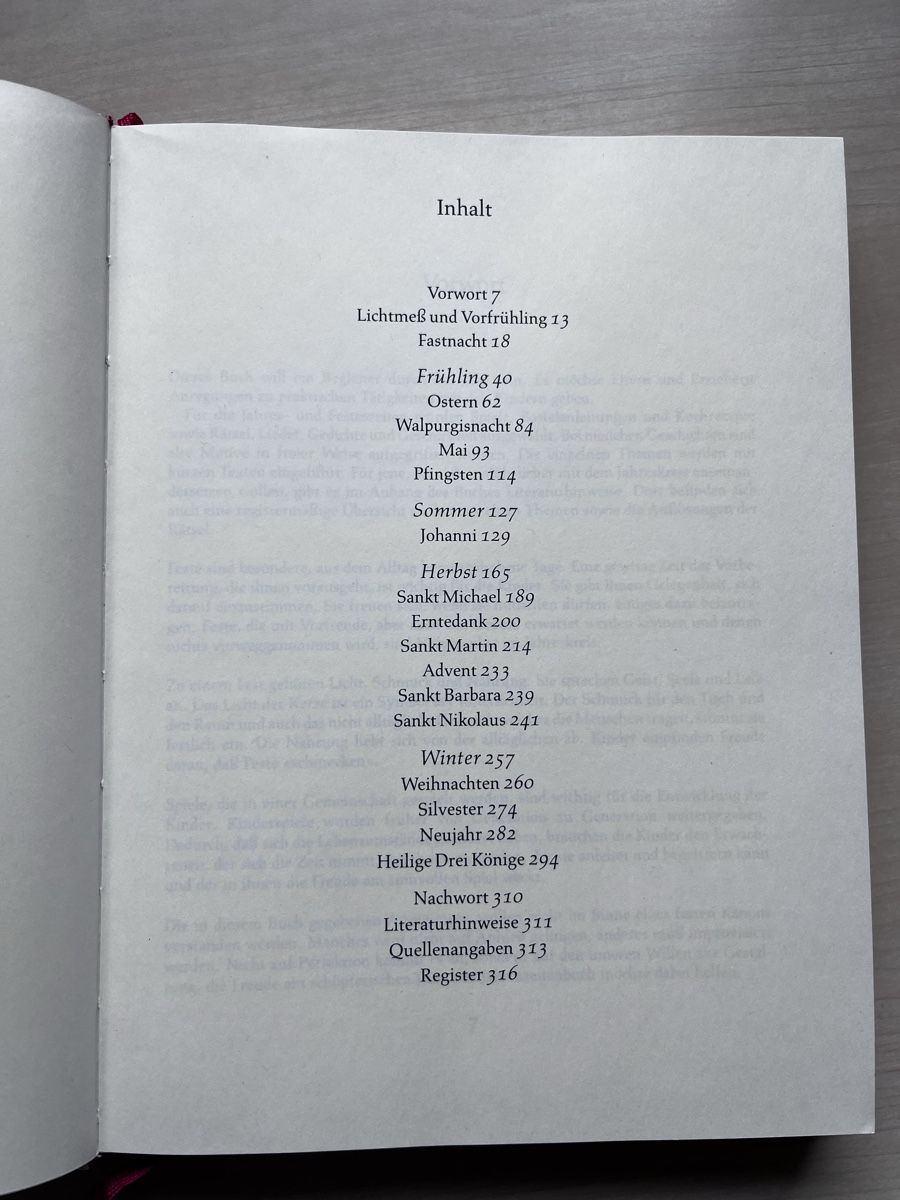 Bücher: Das Jahreszeitenbuch – Gebraucht aus Udligenswil von Lilienfarbe 3