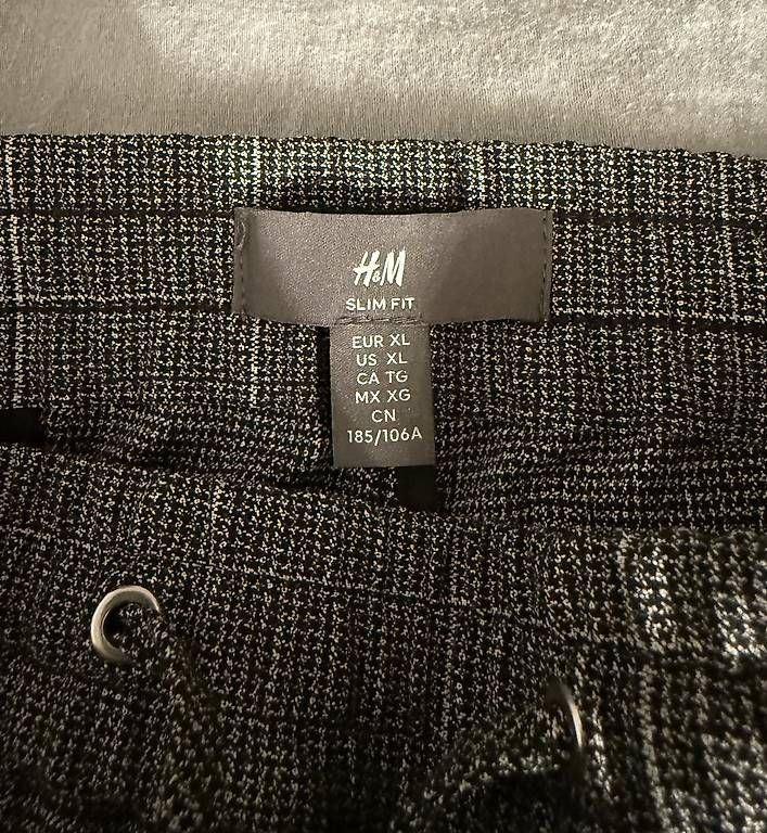 Pantalons: Graue Karohose  – D'occasion à Wädenswil par dom_pz5d 1