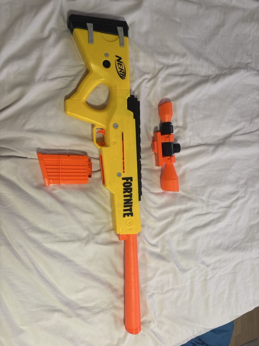 Nerf Giocattoli: Nerf Fortnite BASR-L Blaster. – Usato da Langendorf venduto da arc_87qj 2