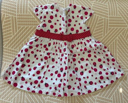 NEU: Babykleid mit Marienkäfern, Gr 68