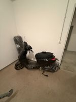 Elektroroller, perfekt für den Sommer, gebraucht, schwarz..