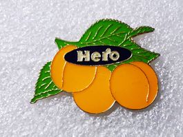 Ansteckpin 44: Hero