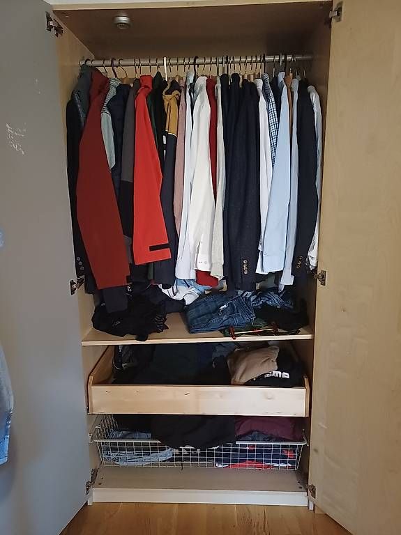 Ikea Schränke: Kleiderschrank – Gebraucht aus Grenchen von fel_k5lr 1