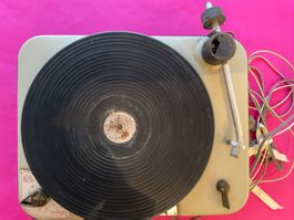 Thorens TD 135 Defekt zum revidierten oder ersatzteilspender