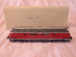 schöne alte Diesellok für die TRIX EXPRESS H0 Eisenbahn