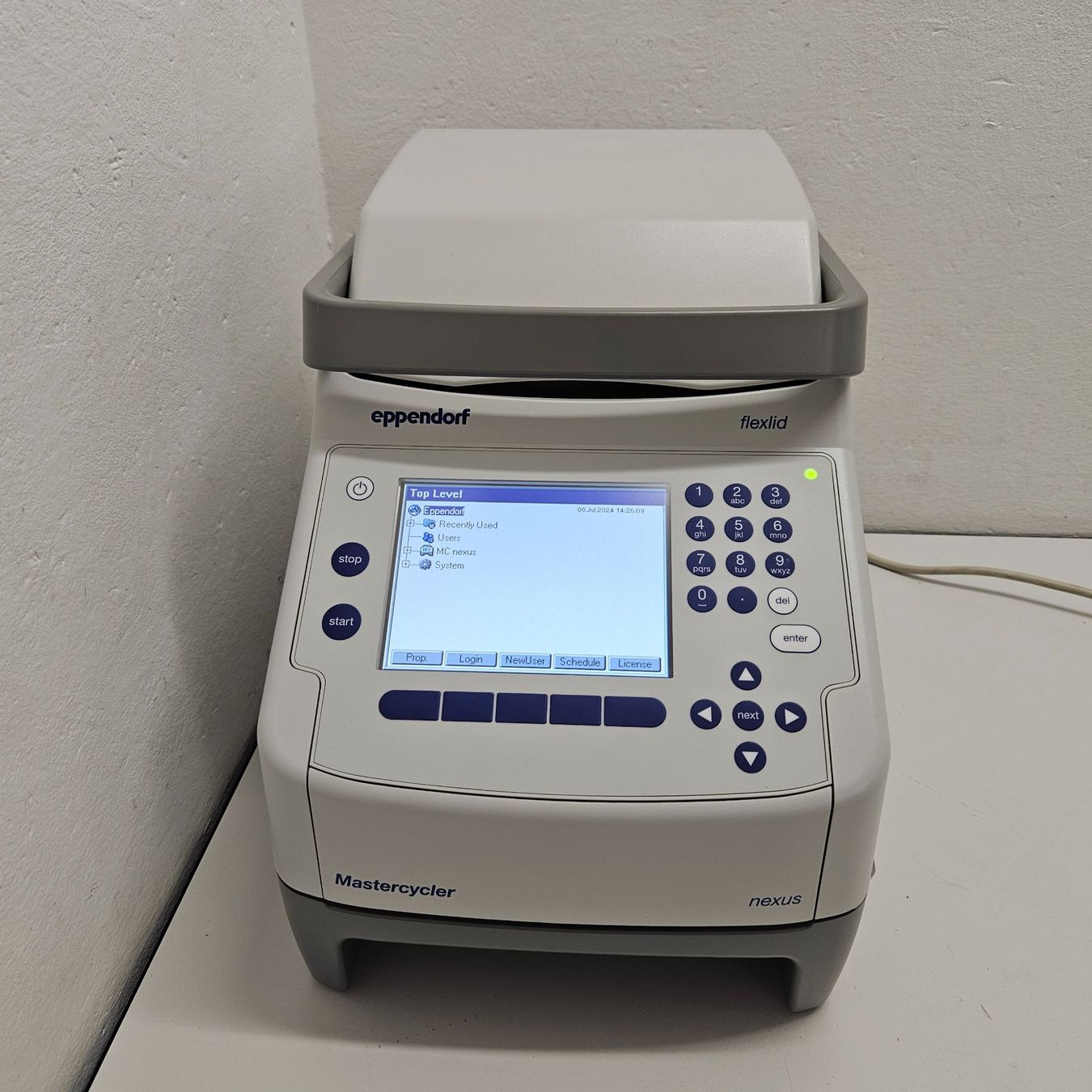Laborzubehör: EPPENDORF Mastercycler Nexus – Gebraucht aus Niederdorf von LeptonAG_Labor 1