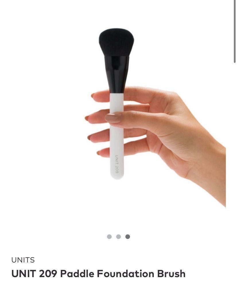 Soins du visage: UNIT 209 Paddle Foundation Brush, NEU & UNGEBRAUCHT – Neuf avec emballage d'origine à Zürich par deruja 6