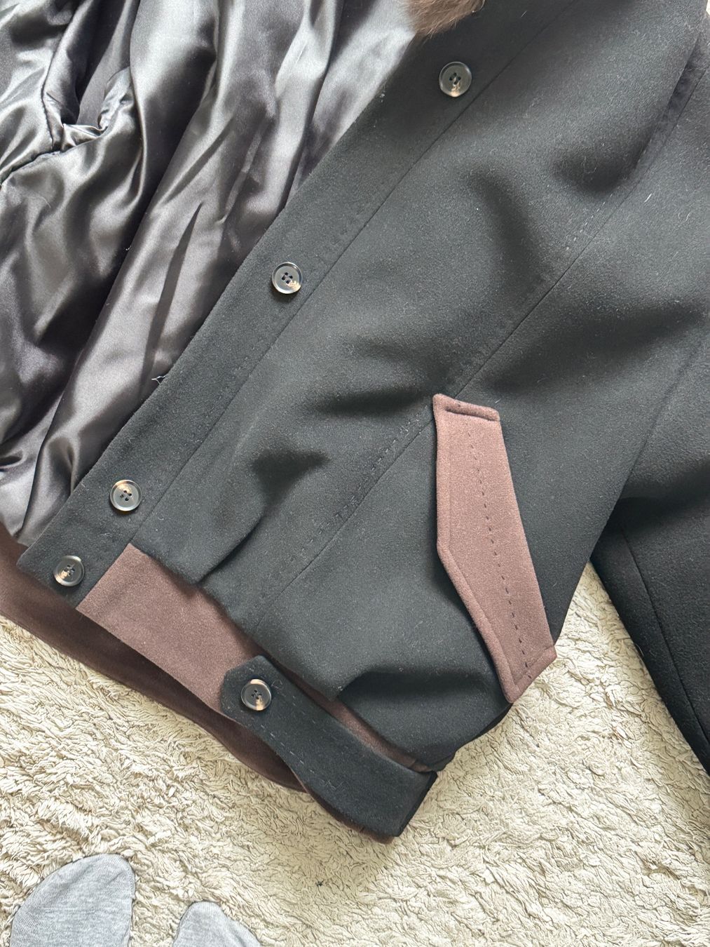 Cappotti: Chic Winter Jacket with Luxurious Fur Collar – Nuovo e nell'imballaggio originale da Baar venduto da Zlata1 5