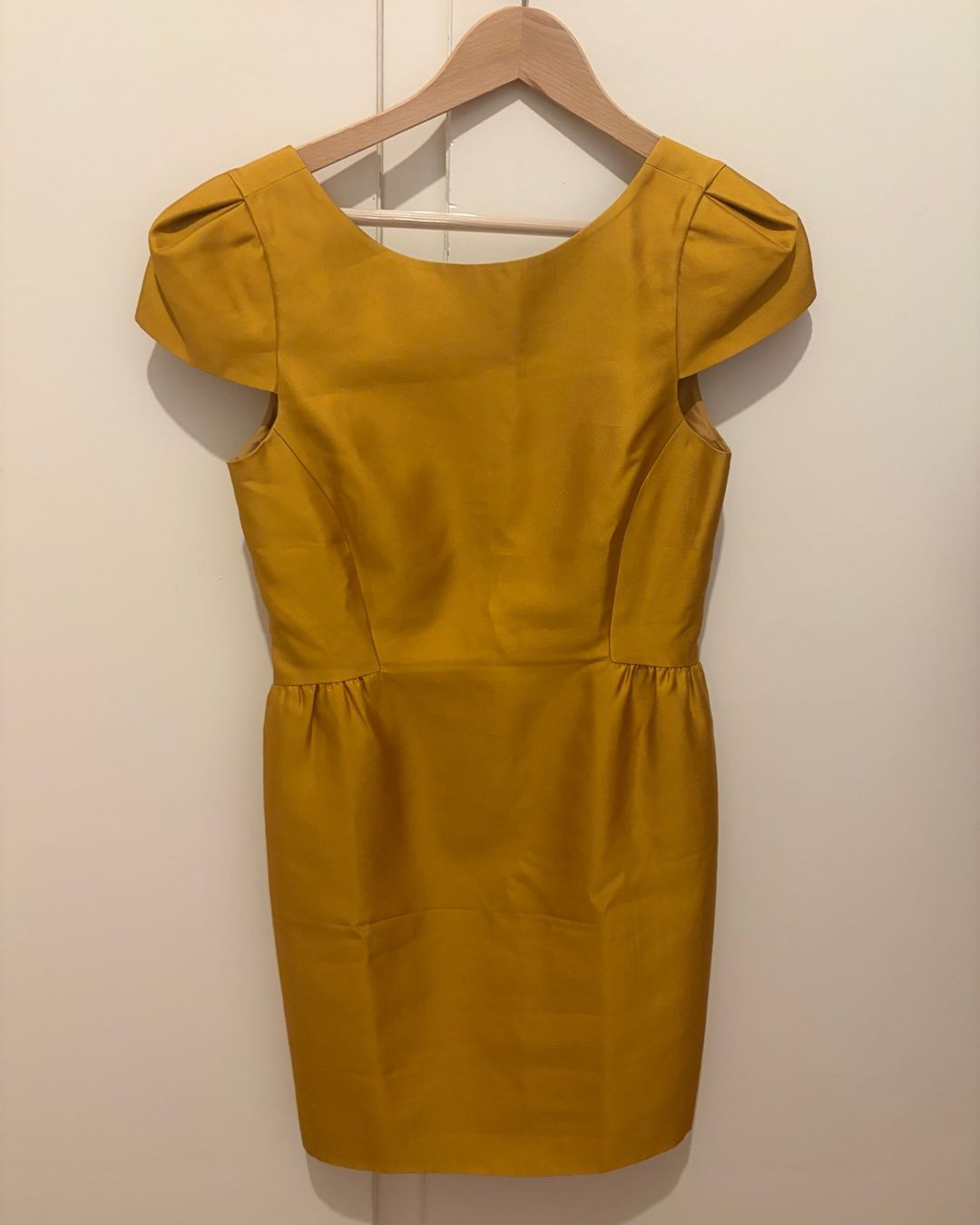 Vestiti: Robe dorée, faire sur mesure, S – Usato da Genève venduto da jen_xgm6