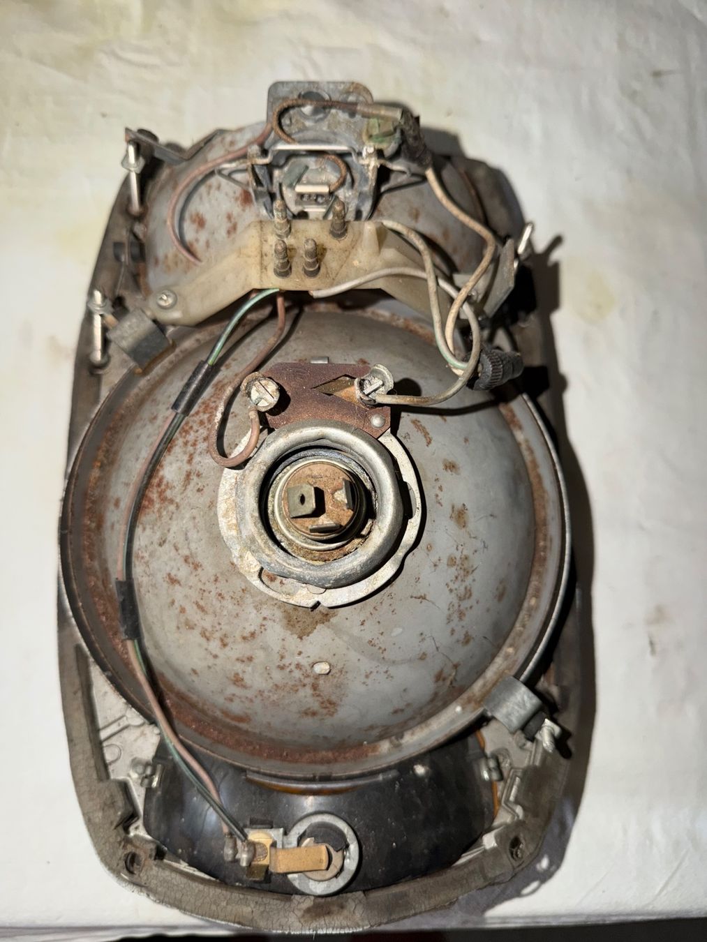 Mercedes-Benz Fari: Scheinwerfer links Hella gute Zustand – Usato da Luzern venduto da Basa73 2