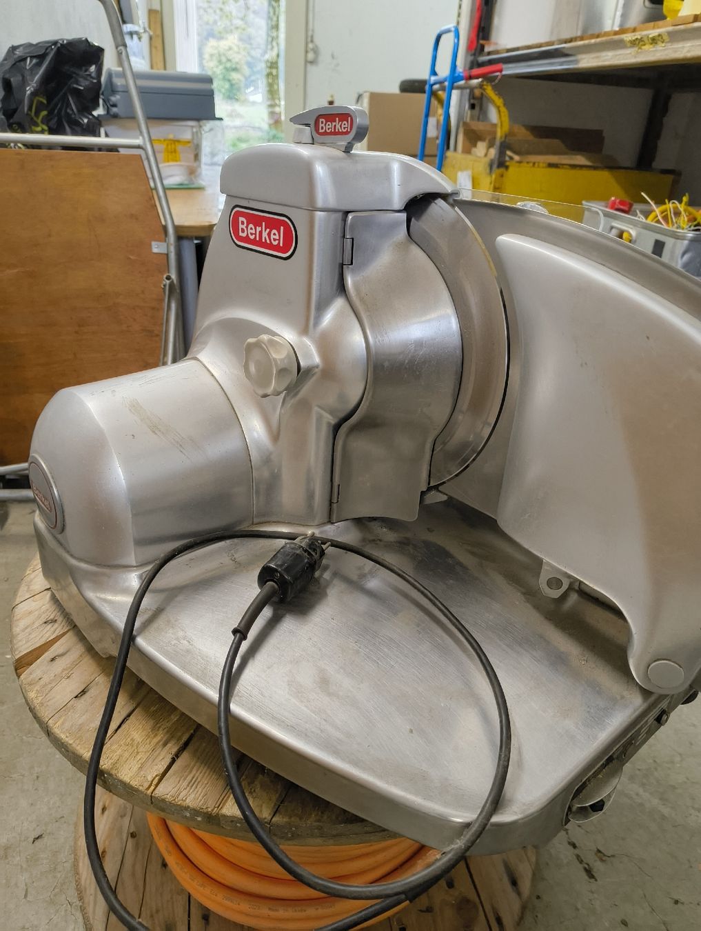 Berkel Elettrodomestici da cucina: Aufschnittmaschine Berkel  – Usato da Stein AG venduto da haepa97 4