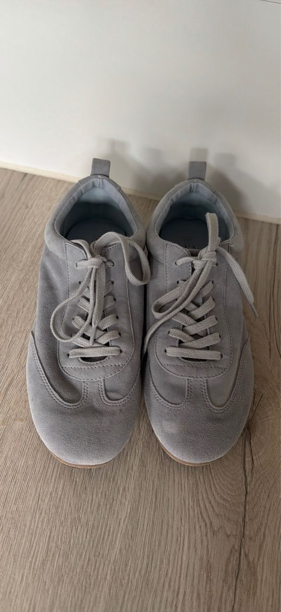 Damenschuhe: Schuhe Damen – Neu (gemäss Beschreibung) aus Möhlin von mar_k5wf