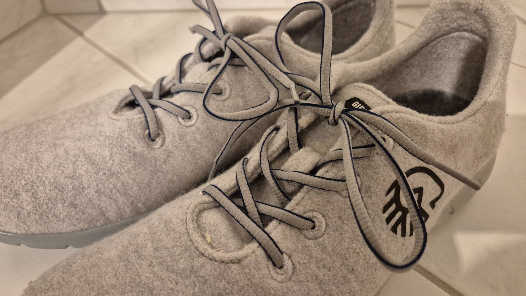 Scarpe da uomo: Giesswein Merino Sneaker Gr. 45, hellgrau – Nuovo (secondo la descrizione) da Ossingen venduto da Cstrauss68 1