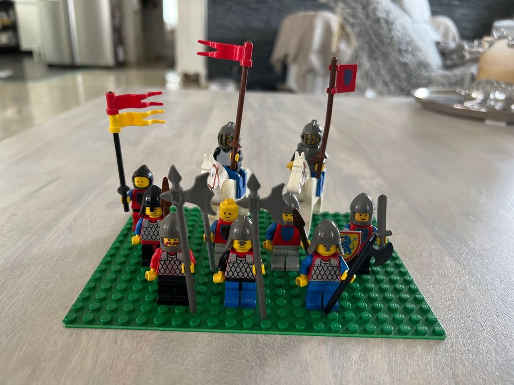 Lego Ritter Figuren (Gebraucht) in Burgdorf für CHF 33 – mit Lieferung ...