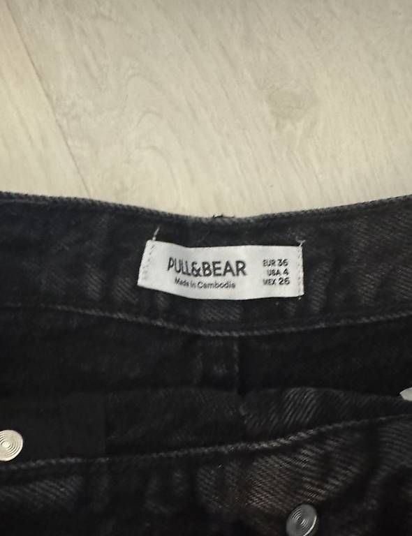 Pull&Bear Jeans: Schwarze Pull&Bear Shorts, Grösse 36 – Gebraucht aus Brüttisellen von Ariana-24 2