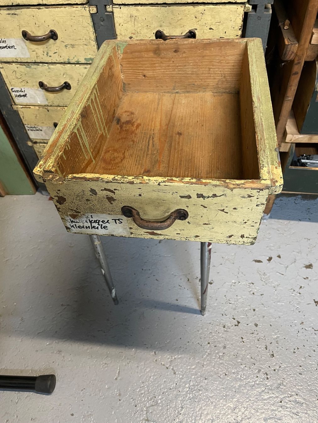 Articoli in legno: Retro Schubladen aus Holz. shabby chic – Usato da Schönenwerd venduto da Concetta01 3