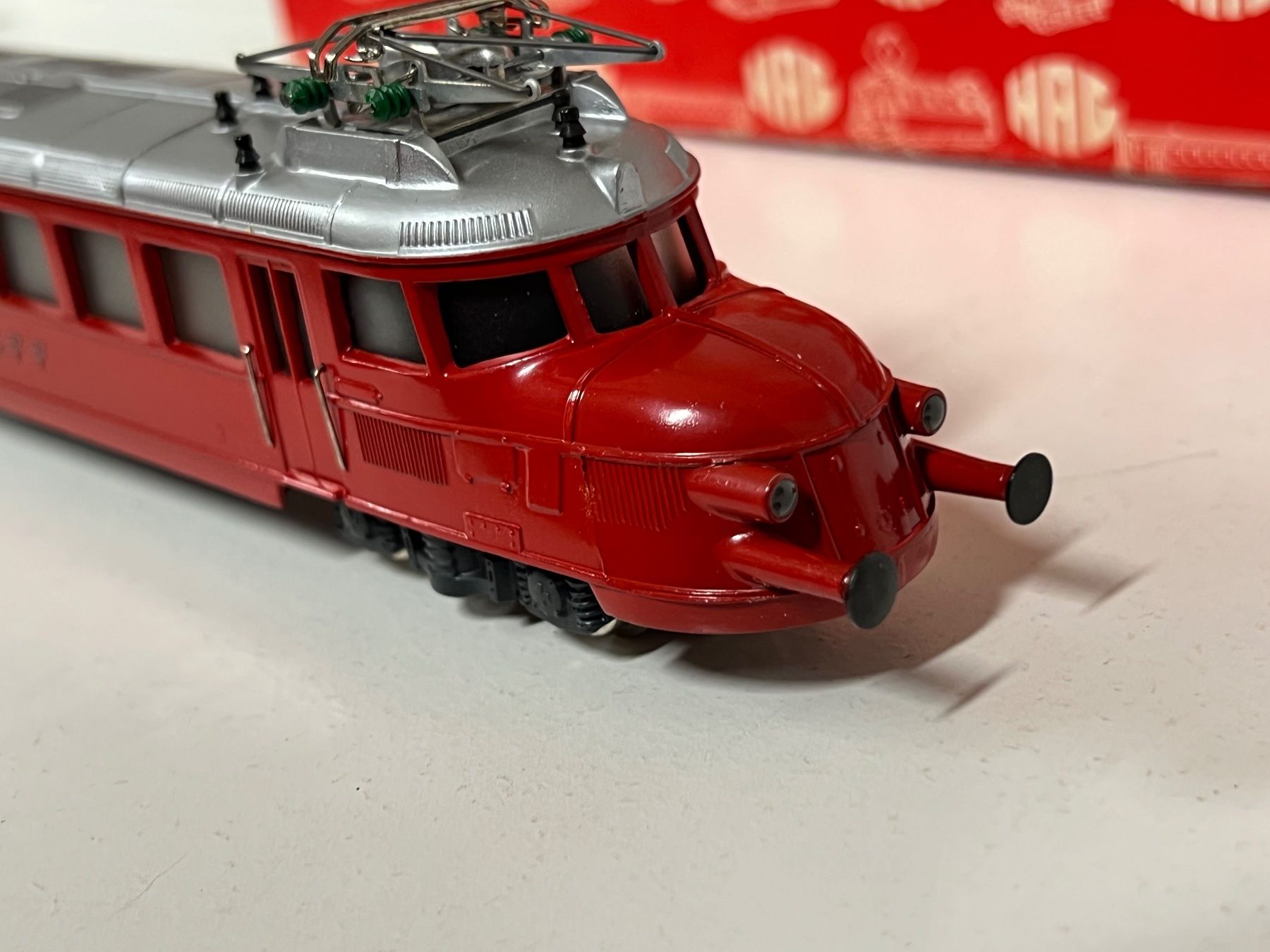 Hag Modellini di ferrovie: HAG Roter Pfeil SBB NR.100   Wechselstrom H0 – Usato da Geroldswil venduto da TopTrain54 2