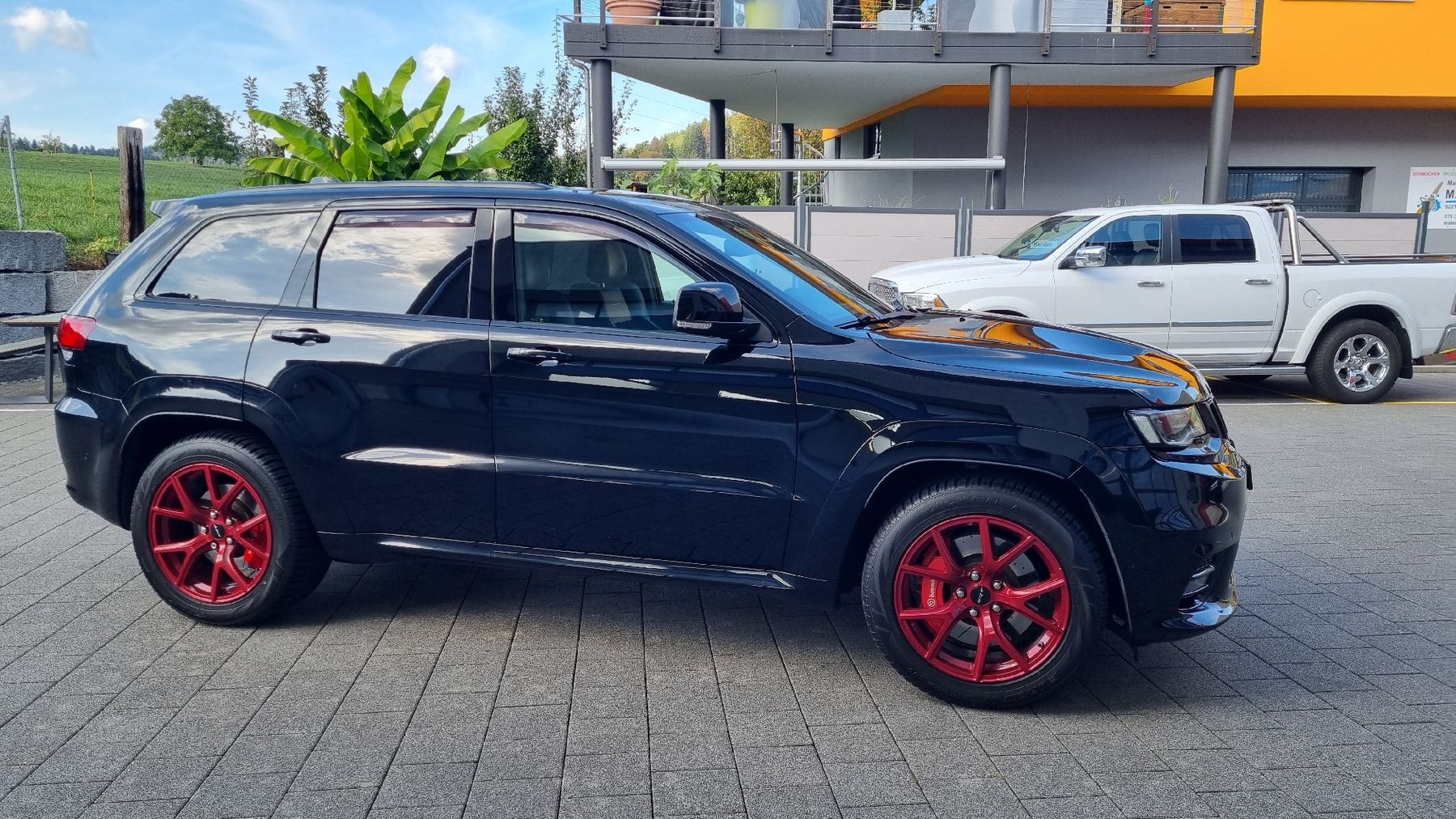 Jeep Autos: Grand Cherokee SRT8 6.4Lt V8 – D'occasion à Beinwil am See par rimeina 4