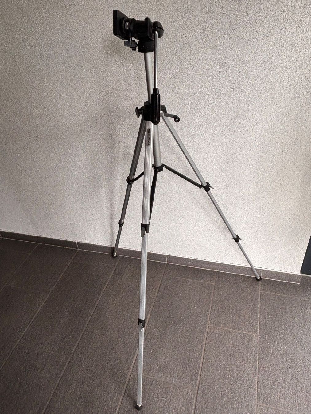 Treppiedi & Teste: Stativ für Kamera oder Fotoapparate – Usato da Frauenkappelen venduto da Rolerik