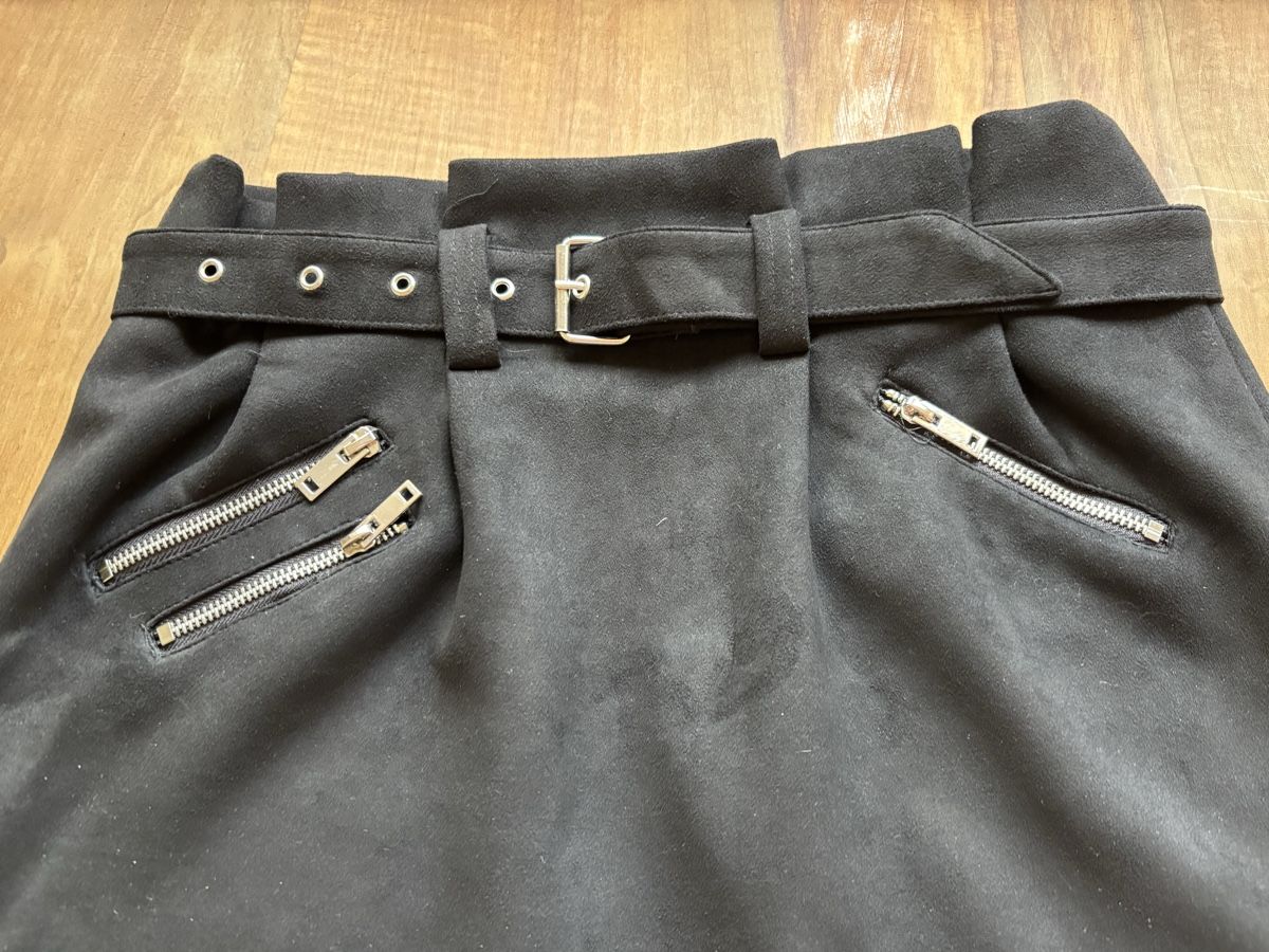 Gonne: Minijupe schwarz Gr. M – Usato da Stachen venduto da miggi2000 1