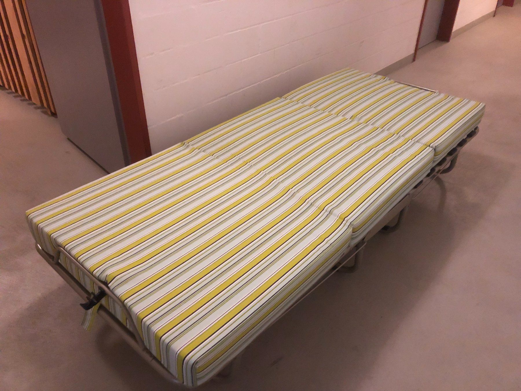 Letti: Klappbett mit Matrazze  90 x 200 – Usato da Illnau venduto da chiara041 2