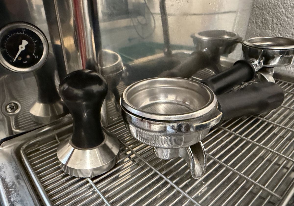 Macchine per caffè & Macchine per espresso: Expobar Gastronomie-Espressomaschine - Gebraucht – Difettoso da Interlaken venduto da Skandalpreis 1