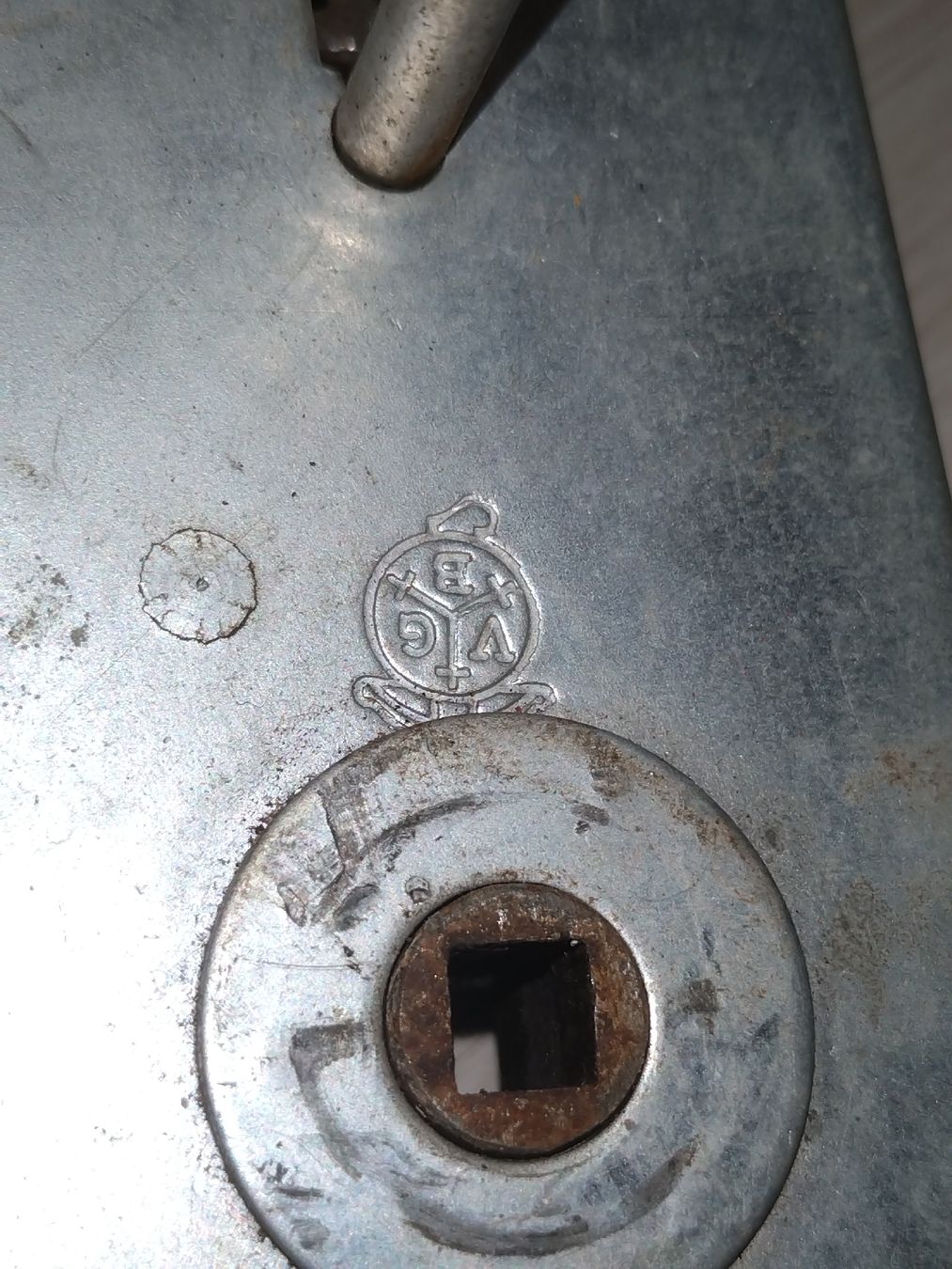 Cadenas: Serrure ancienne avec clé, vintage – D'occasion à Farvagny-le-Grand par LaCaverne 1