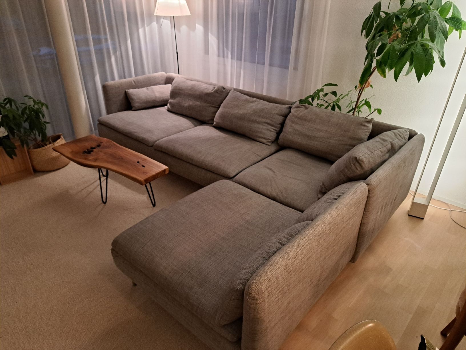Divani: Sehr bequemes Sofa – Usato da Zürich venduto da Fuego01 2