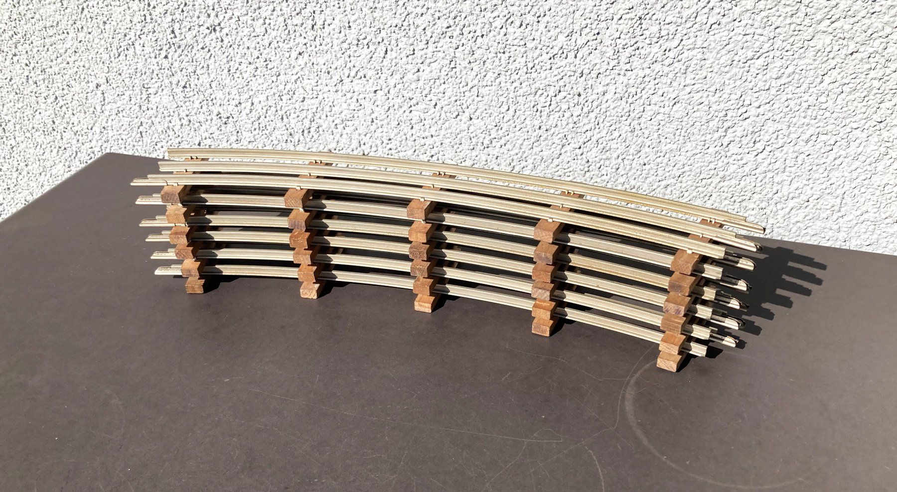 Buco Modellini di ferrovie: BUCO Stahlschienen 122er, 6 Stück – Usato da Therwil venduto da kuuvalo