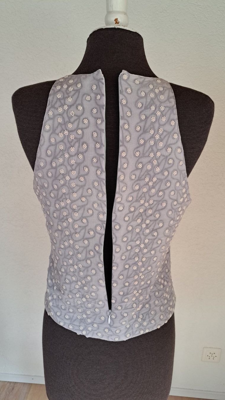 Tops: Top aus bestickte Seide – Gebraucht aus Reutigen von IrisFashion 3