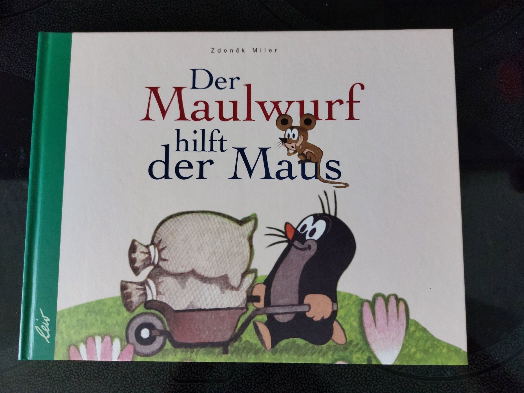 Libri: Der Maulwurf hilft der Maus /Buch neu – Nuovo (secondo la descrizione) da Unterseen venduto da Ruia3333