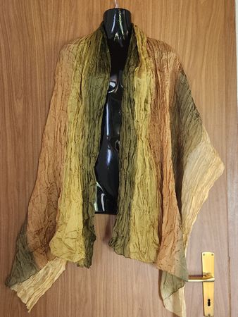 Foulard  soie léger et plissé multicolore, parfait été