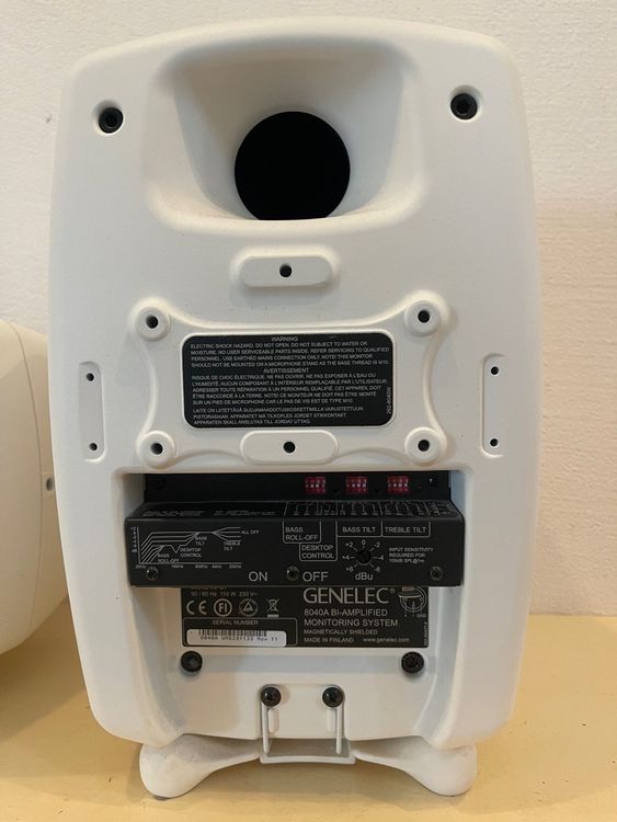 Das Power-Set Subwoofer mit Lautsprecher Center (D