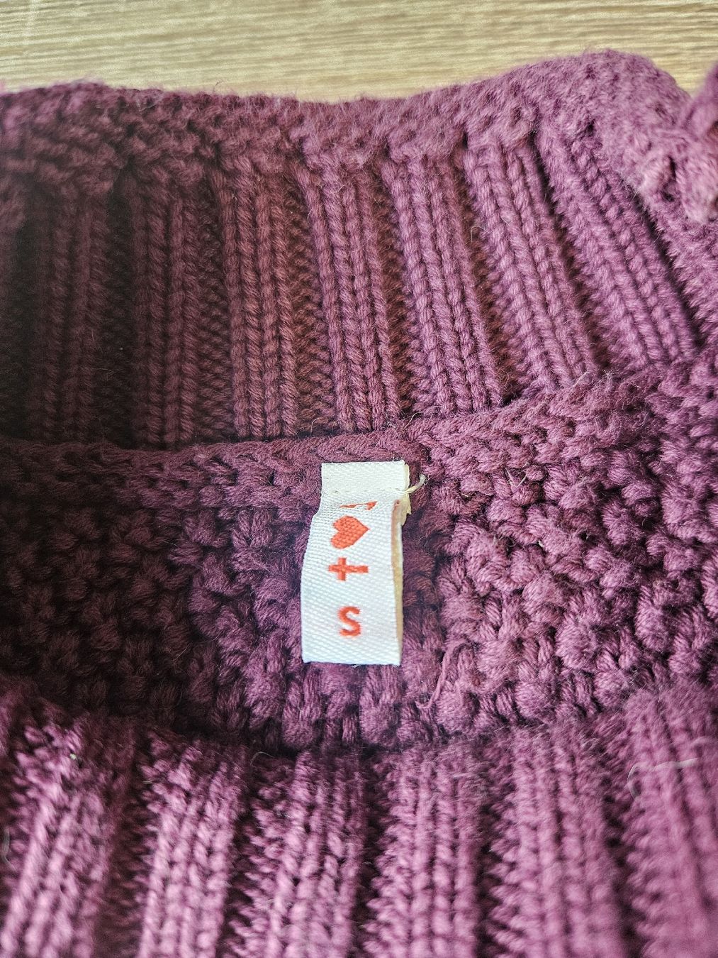 Maglioni & Felpe: Schöner Strickpullover, Weinrot, Blutsgeschwister, Grösse S – Nuovo (secondo la descrizione) da Arlesheim venduto da trinic 2