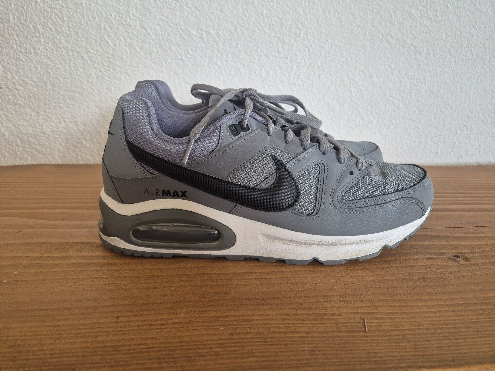 Nike Chaussures hommes: Nike Air Max US 10.5 / 44.5 – D'occasion à lausanne par nicolausanne