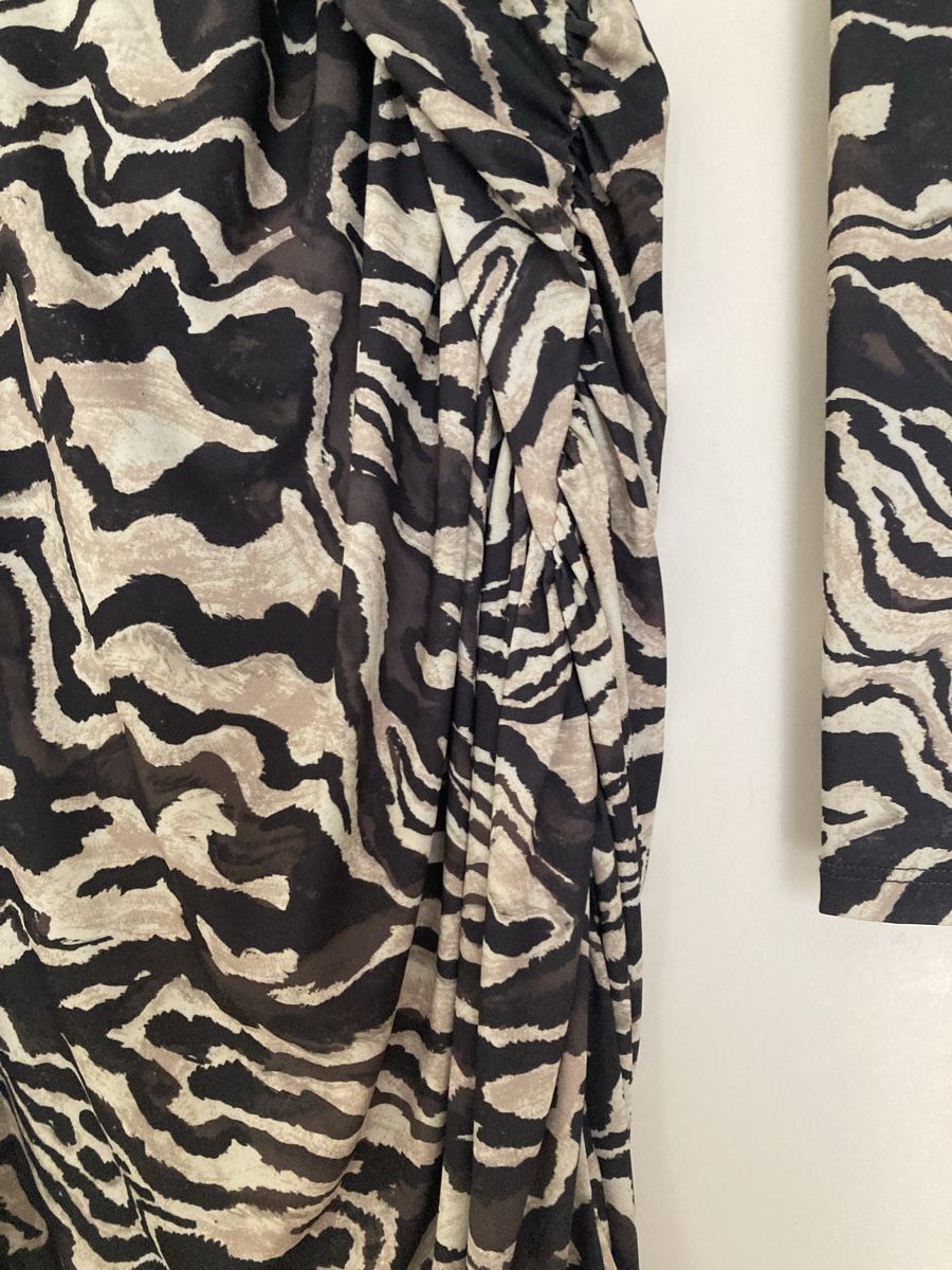 H&M Vestiti: H&M Kleid, Grösse S, Zebramuster – Usato da St. Gallen venduto da dan_9vhs 1