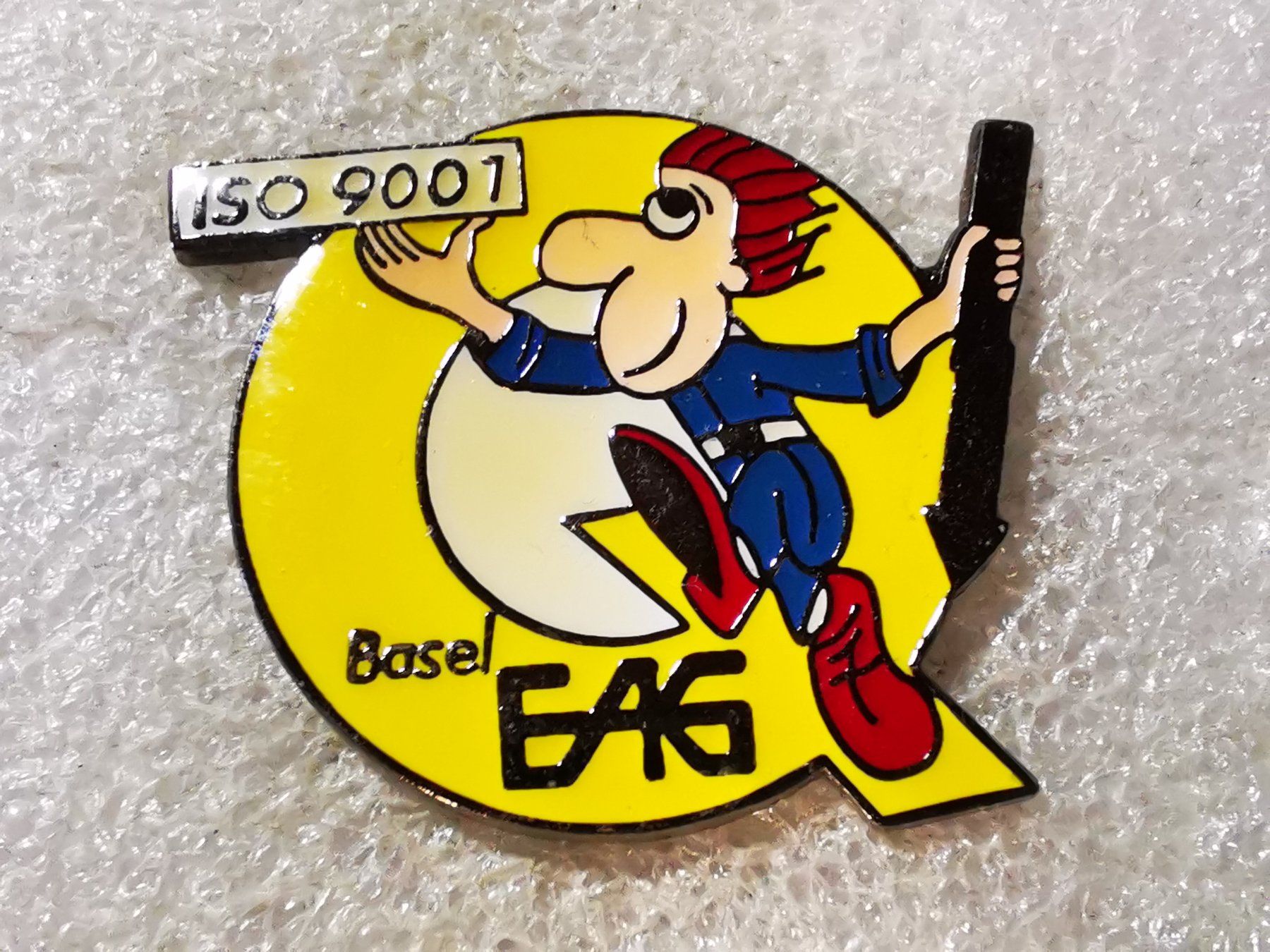 Plaketten & Abzeichen: Ansteckpin 95: EAG Basel – Gebraucht aus Oppligen von Pin-Fall-Shop