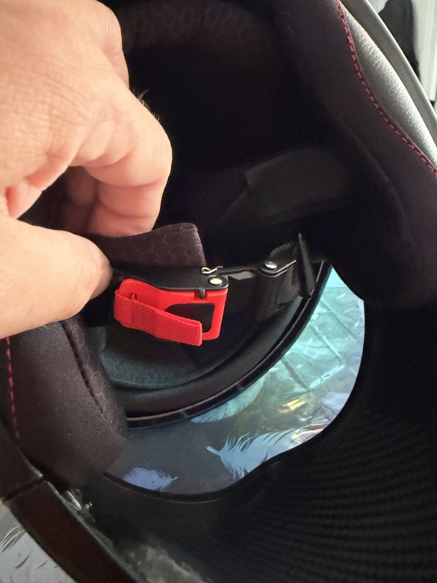 Caschi & visiere: Casque moto intégral original – Nuovo (secondo la descrizione) da Estavayer-le-Lac venduto da Dudu720 3