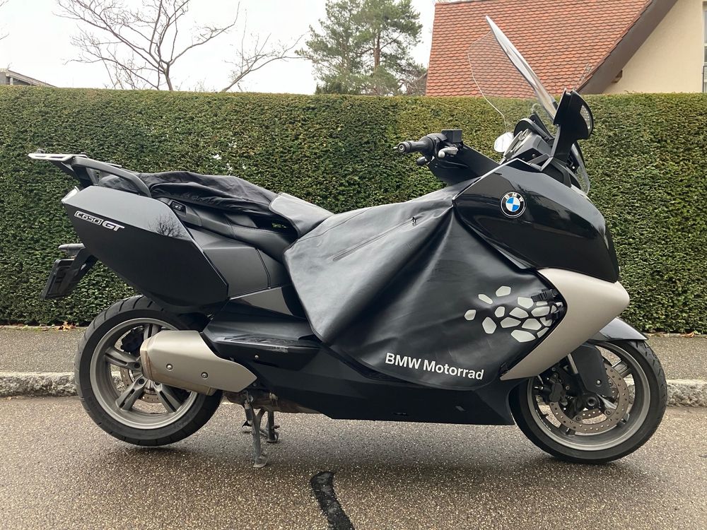 BMW C650 GT, Highline, schwarzmetallic, MFK Feb. 2024 | Kaufen auf Ricardo