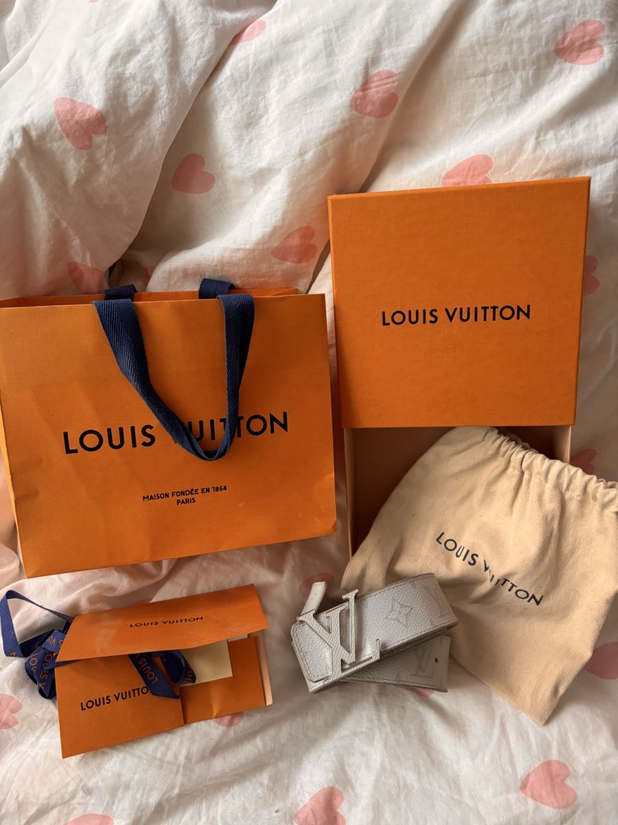Louis Vuitton Cinture: Louis vuitton Gürtel – Nuovo (secondo la descrizione) da Regensdorf venduto da sha_blb7