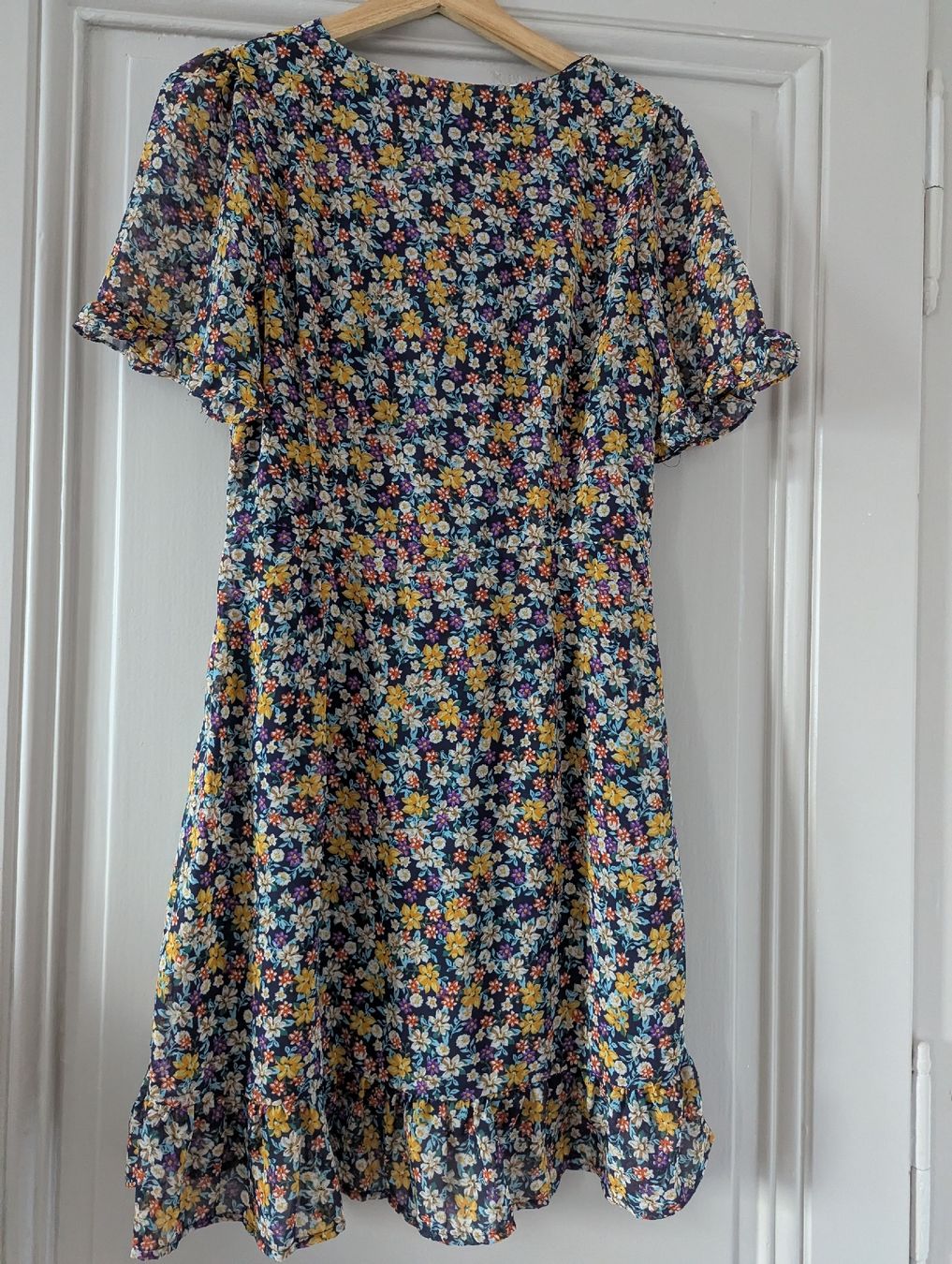 Vestiti: sublime robe Lili et lala M – Nuovo (secondo la descrizione) da Montreux venduto da dem_gyt9 3