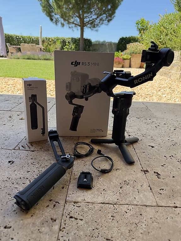DJI Stative & Köpfe: Dji Ronin Gimbal RS 3 Mini mit extra Griff – Gebraucht aus Oberentfelden von Amorsa