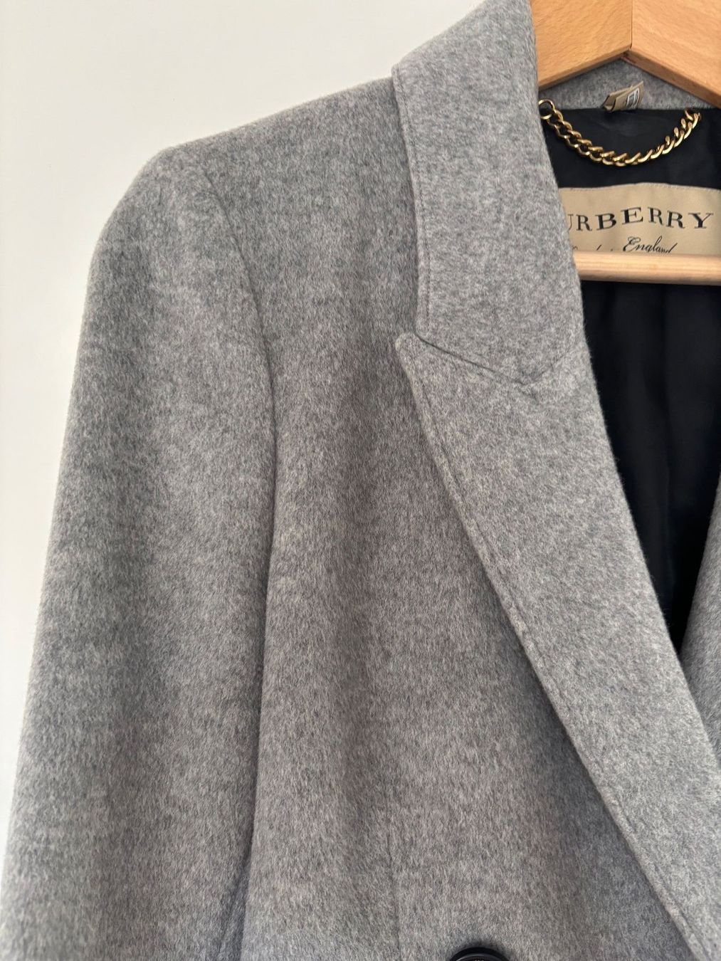 Burberry Cappotti: BURBERRY  Wolll/Kaschmirmantel, hellgrau oversized CH 34 – Nuovo (secondo la descrizione) da Herrliberg venduto da mayfi 2