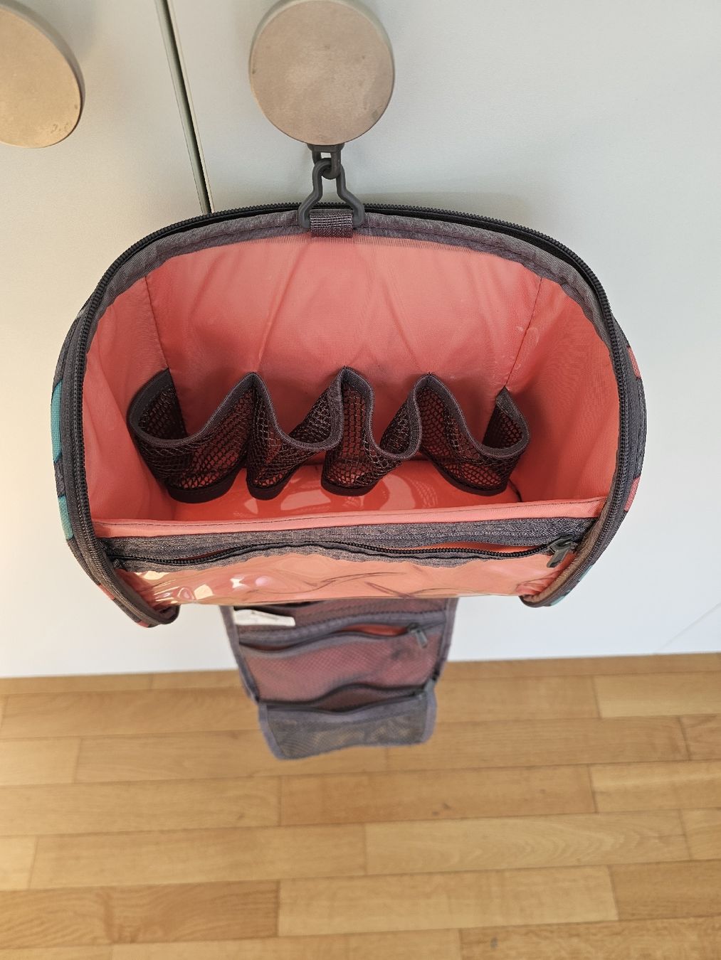Dakine Custodie per cosmetici: Dakine Kosmetiktasche – Usato da Ittigen venduto da Anemone4 2
