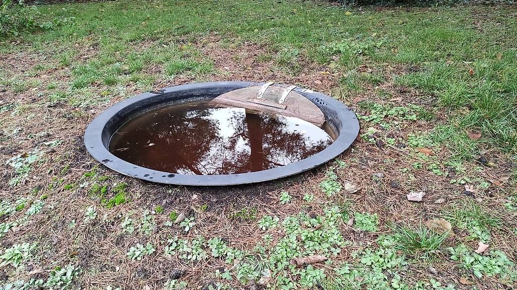 Teiche & Zierbrunnen: Ententeich / Wasserbecken 300 Liter – Gebraucht aus Balsthal von engelbaer101 1